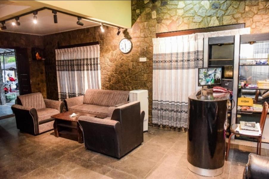Kandy Paradise Hotel & Spa Gelioya Екстер'єр фото
